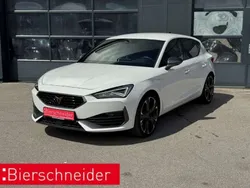 Weiss Gebraucht 2022 Cupra Leon VZ Limousine | 24.750 € (Guter Preis)