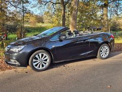 Schwarz Gebraucht 2016 Opel Cascada Innovation Cabrio | 12.200 € (Fairer Preis)