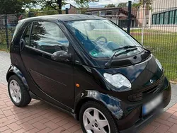 Schwarz Gebraucht 2006 Smart ForTwo Coupé Kleinwagen | 2.600 € (Fairer Preis)
