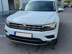 Weiß Gebraucht 2018 VW Tiguan Highline SUV | 23.990 € (Fairer Preis)