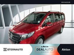 Hyazinthrot metallic Gebraucht 2024 Mercedes V250 Van / Kleinbus | 59.950 € (Superpreis)