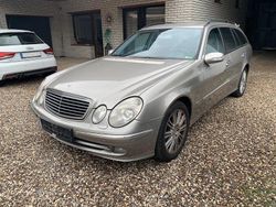 Gebraucht 2005 Mercedes E280 Avantgarde Kombi | 2.650 € (Teuer)