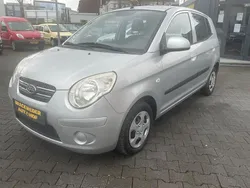 Silber Gebraucht 2009 Kia Picanto Vision Kleinwagen | 2.990 € (Etwas zu teuer)