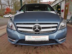 Blau metallic Gebraucht 2013 Mercedes B200 Van / Kleinbus | 14.750 € (Etwas zu teuer)