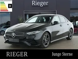 Black metallic Gebraucht 2024 Mercedes A220 AMG Limousine | 37.899 € (Fairer Preis)