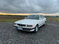 Weiß Gebraucht 1988 BMW 735 Limousine | 13.500 €
