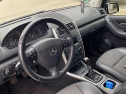 Schwarz Gebraucht 2010 Mercedes A180 Van / Kleinbus | 2.799 € (Guter Preis)