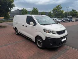 Weiß Gebraucht 2018 Peugeot Expert Premium Van | 16.990 € (Fairer Preis)