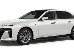 Weiß Gebraucht 2024 BMW 740 Comfort Edition Limousine | 100.860 €
