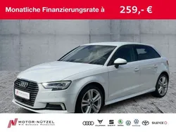 Weiß Gebraucht 2020 Audi A3 Sportback e-tron Sport Limousine | 19.930 € (Guter Preis)