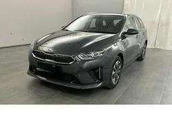 Grau Gebraucht 2021 Kia Ceed Sportswagon Spirit Kombi | 18.900 € (Fairer Preis)