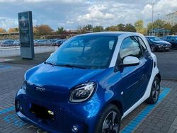 Blau Gebraucht 2020 Smart ForTwo Electric Drive Passion Coupé | 11.000 € (Fairer Preis)