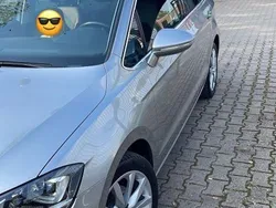 Silber Gebraucht 2014 VW Golf Sportsvan Highline Van / Kleinbus | 11.500 € (Fairer Preis)