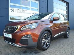 Metfa copper braun (metallic) Gebraucht 2017 Peugeot 3008 SUV | 14.660 € (Fairer Preis)