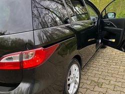 Schwarz Gebraucht 2011 Mazda 5 Van / Kleinbus | 3.950 € (Guter Preis)