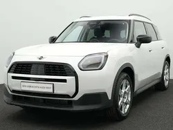 Weiß Gebraucht 2024 Mini Countryman Classic SUV | 35.230 € (Superpreis)