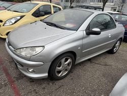 Gebraucht 2006 Peugeot 206 CC Filou Cabrio | 790 € (Guter Preis)