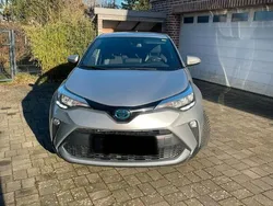 Silber Gebraucht 2022 Toyota C-HR Team SUV | 22.500 € (Guter Preis)