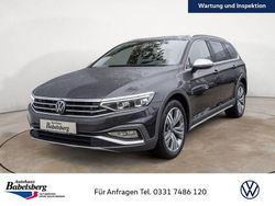 Grau Gebraucht 2023 VW Passat Alltrack Kombi | 35.490 € (Etwas zu teuer)