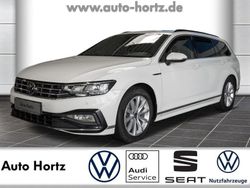 Weiß Gebraucht 2020 VW Passat Pro Kombi | 22.450 € (Teuer)