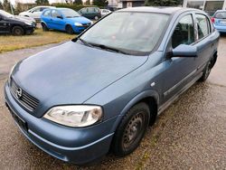 Grün Gebraucht 2000 Opel Astra Limousine | 1.790 € (Fairer Preis)