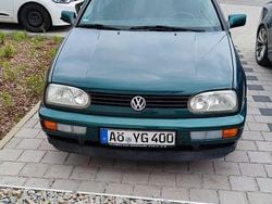 Grün Gebraucht 1996 VW Golf III Limousine | 2.500 € (Guter Preis)