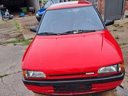 Rot Gebraucht 1991 Mazda 323 Limousine | 900 €
