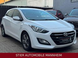 Weiß Gebraucht 2016 Hyundai i30 YES! Limousine | 7.350 € (Guter Preis)