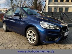 Blau Gebraucht 2015 BMW 220 Sport Line Kombi | 11.900 € (Guter Preis)