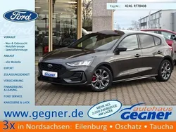Grau Gebraucht 2025 Ford Focus ST-Line Limousine | 23.940 € (Superpreis)