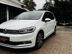 Weiß Gebraucht 2016 VW Touran Highline Van / Kleinbus | 18.999 € (Guter Preis)