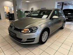 Silber Gebraucht 2014 VW Golf Trendline Limousine | 8.990 € (Guter Preis)