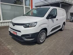 Weiß Gebraucht 2023 Toyota Proace City Van | 22.900 € (Etwas zu teuer)