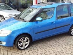 Blau metallic Gebraucht 2006 Skoda Roomster Van / Kleinbus | 2.200 € (Fairer Preis)