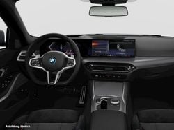 Grau Gebraucht 2024 BMW 330e Kombi | 51.755 €