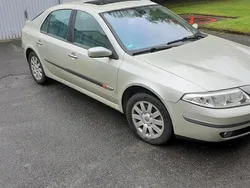 Grün Gebraucht 2002 Renault Laguna II Limousine | 2.500 € (Etwas zu teuer)