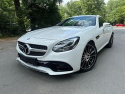 Weiß Gebraucht 2016 Mercedes SLC200 AMG line Cabrio | 28.890 € (Etwas zu teuer)