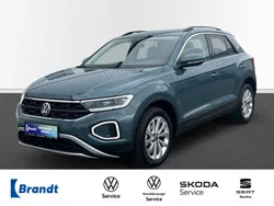 Blau Gebraucht 2024 VW T-Roc Life SUV | 25.690 € (Superpreis)