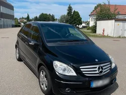 Schwarz Gebraucht 2005 Mercedes B200 Van / Kleinbus | 2.100 € (Etwas zu teuer)
