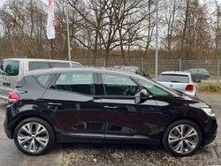 Schwarz Gebraucht 2018 Renault Scénic IV Van / Kleinbus | 10.790 € (Guter Preis)