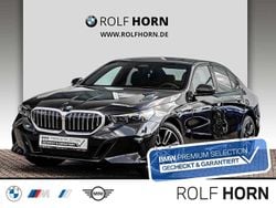 Saphirschwarz metallic Gebraucht 2024 BMW 520 M Sport Limousine | 49.940 € (Guter Preis)