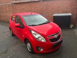 Rot Gebraucht 2012 Chevrolet Spark Kleinwagen | 2.690 € (Fairer Preis)