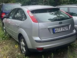 Other Gebraucht 2005 Ford Focus Ghia Kleinwagen | 630 € (Superpreis)