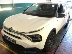 Weiß Gebraucht 2022 Citroën e-C4 Feel Limousine | 14.999 € (Superpreis)