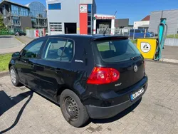 Schwarz Gebraucht 2006 VW Golf V Limousine | 2.800 € (Fairer Preis)