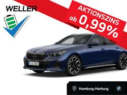 Blau Gebraucht 2024 BMW i5 M Sport Limousine | 62.850 €