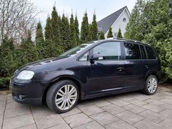 Gebraucht 2006 VW Touran Highline Van / Kleinbus | 6.500 €