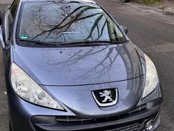 Silber Gebraucht 2008 Peugeot 207 Cabrio | 3.890 €