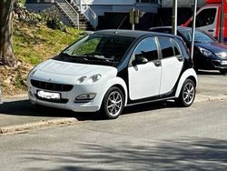 Weiß Gebraucht 2005 Smart ForFour Pure Kleinwagen | 2.000 € (Fairer Preis)