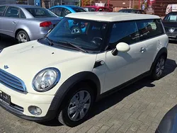 Beige Gebraucht 2010 Mini One Clubman Kombi | 6.999 € (Teuer)